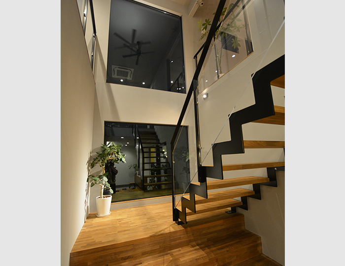 Stairwell stairs