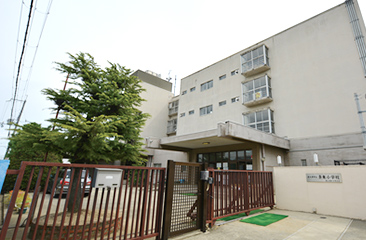 条東小学校