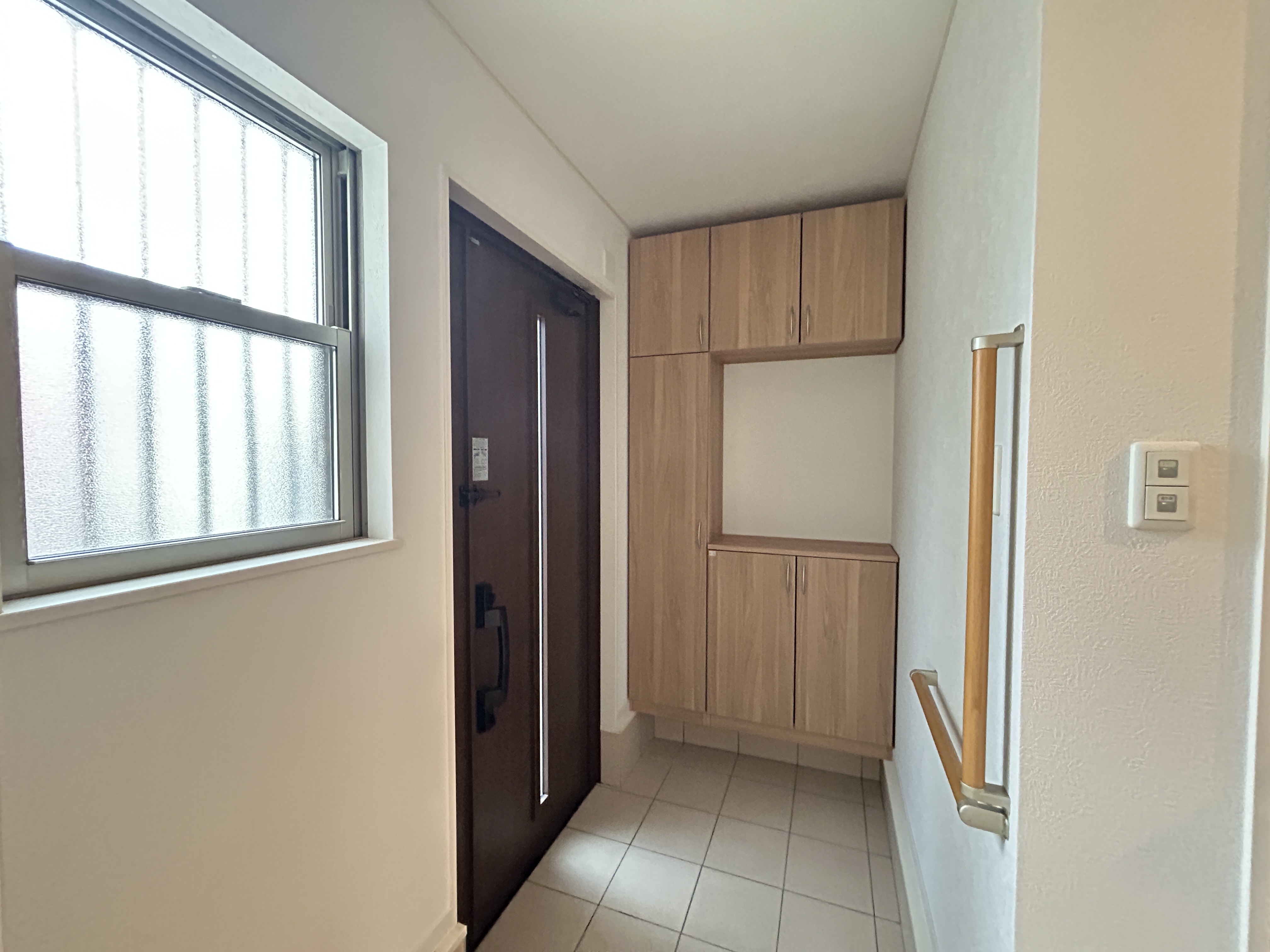 7BDCE4DF-17D3-4980-B228-572BC9CC952A