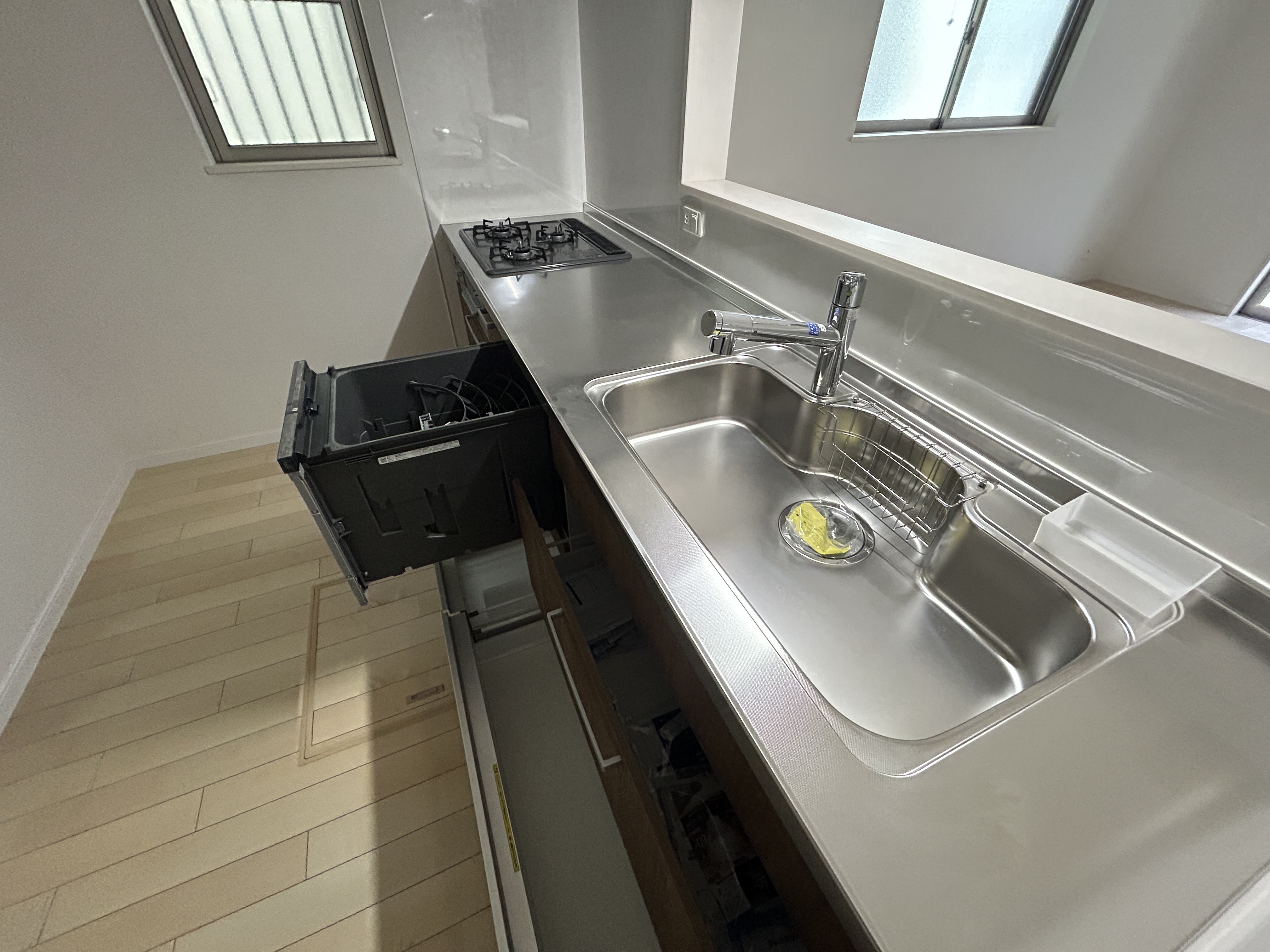 A5CA6617-A8C8-445E-B40C-F0CF693ED3C4